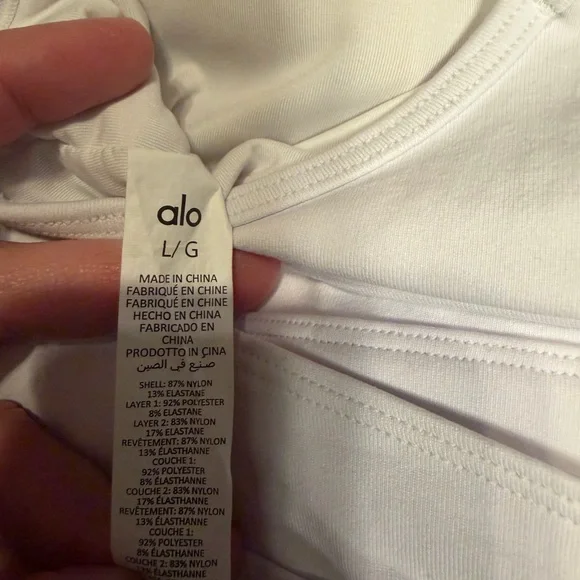 Alo Yoga Airwrap Enzo sports bra. Size Large - Picture 4 of 4